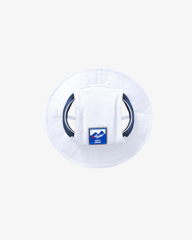 PUPPY GALLERY | Outside+ Cooling Bucket Hat in White | DOG & CO.