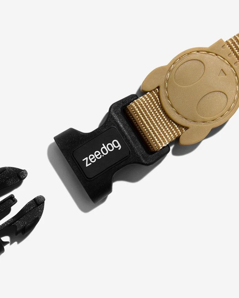 THEＨ.Ｗ.DOG &ＣＯ ZEE.DOG | H-Harness for Dogs in Sand | DOG & CO.
