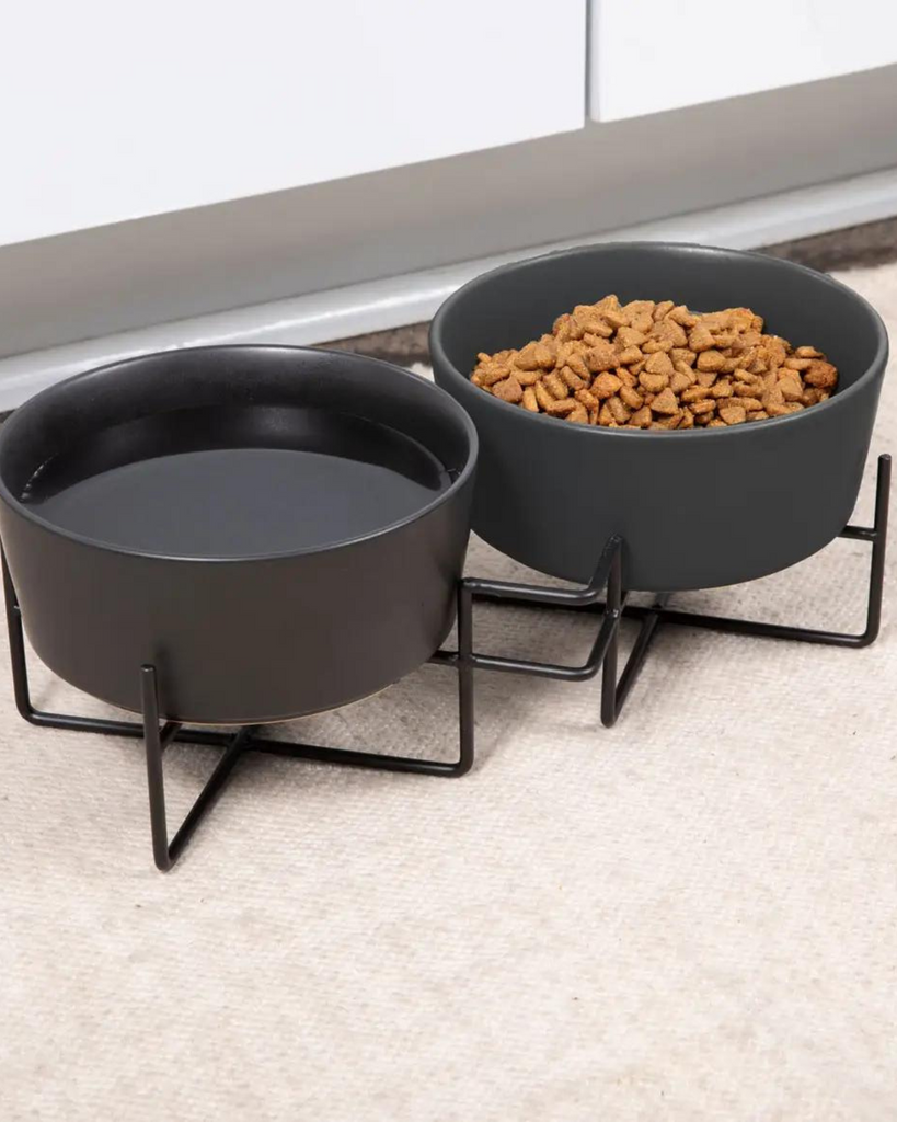 Simple Solid Double Feeder Bowl + Bowl Stand in Black Eat WAGGO   