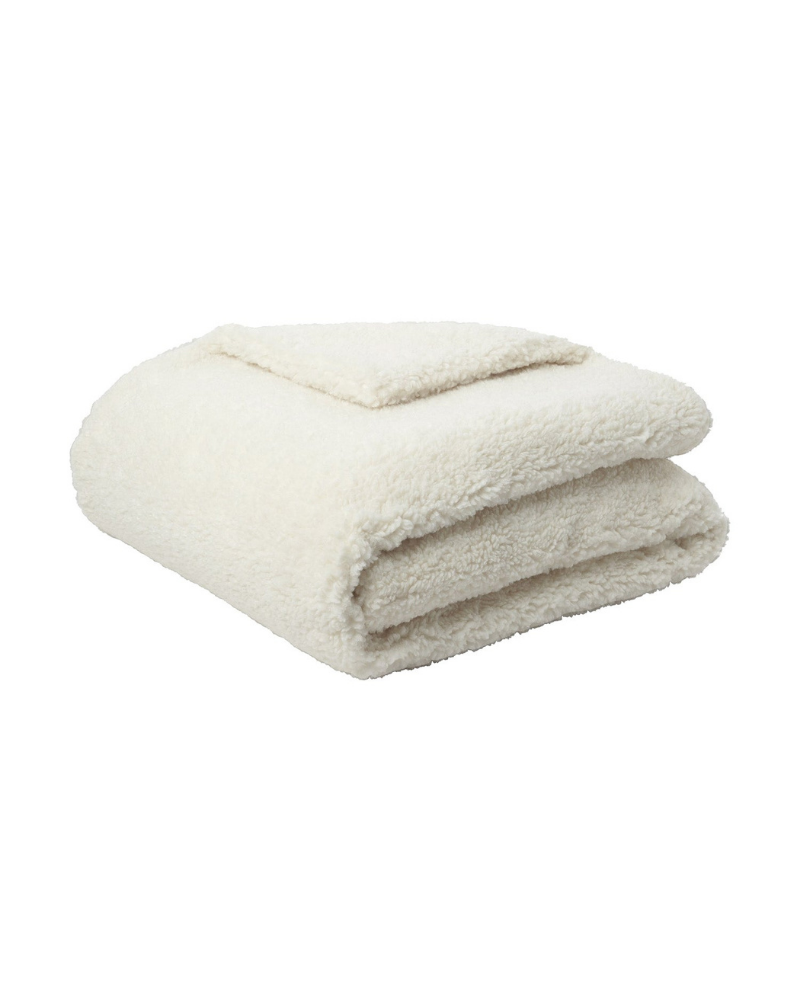 Katila Luxe Teddy Faux Shearling Dog Blanket in Blanc HOME APPARIS   