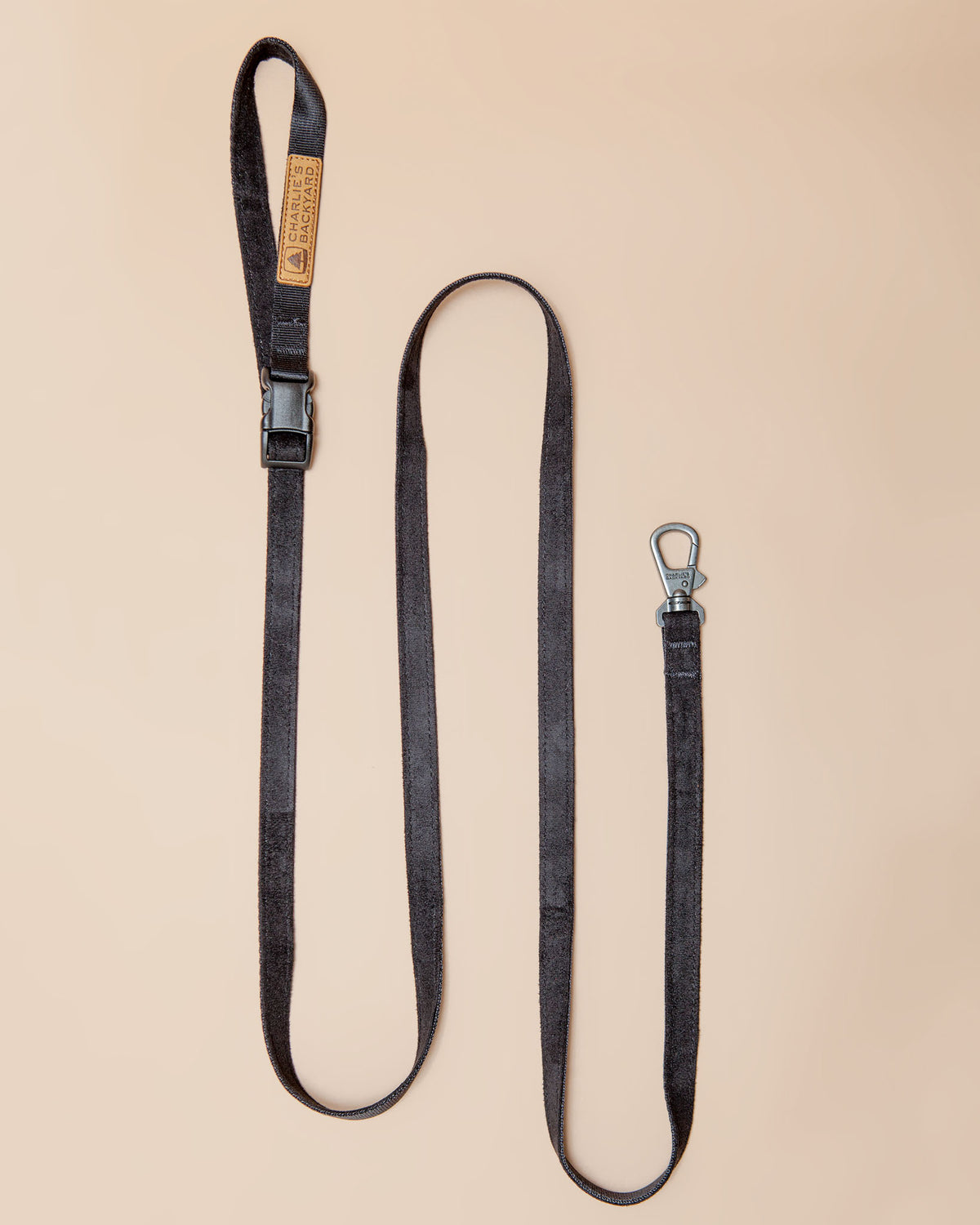 CHARLIE S BACKYARD Adjustable Easy Dog Leash in Black DOG CO