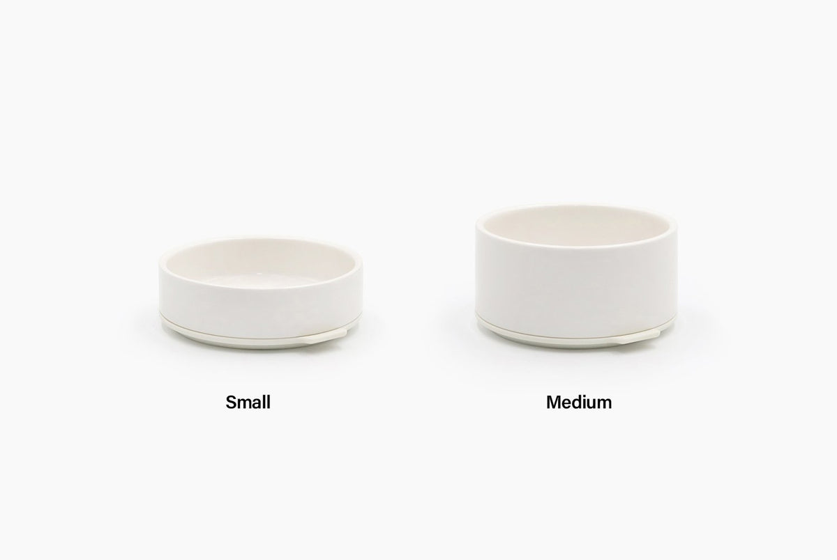 INHERENT | Ceramic & Silicone Pudding Dog Bowl in White | DOG & CO.