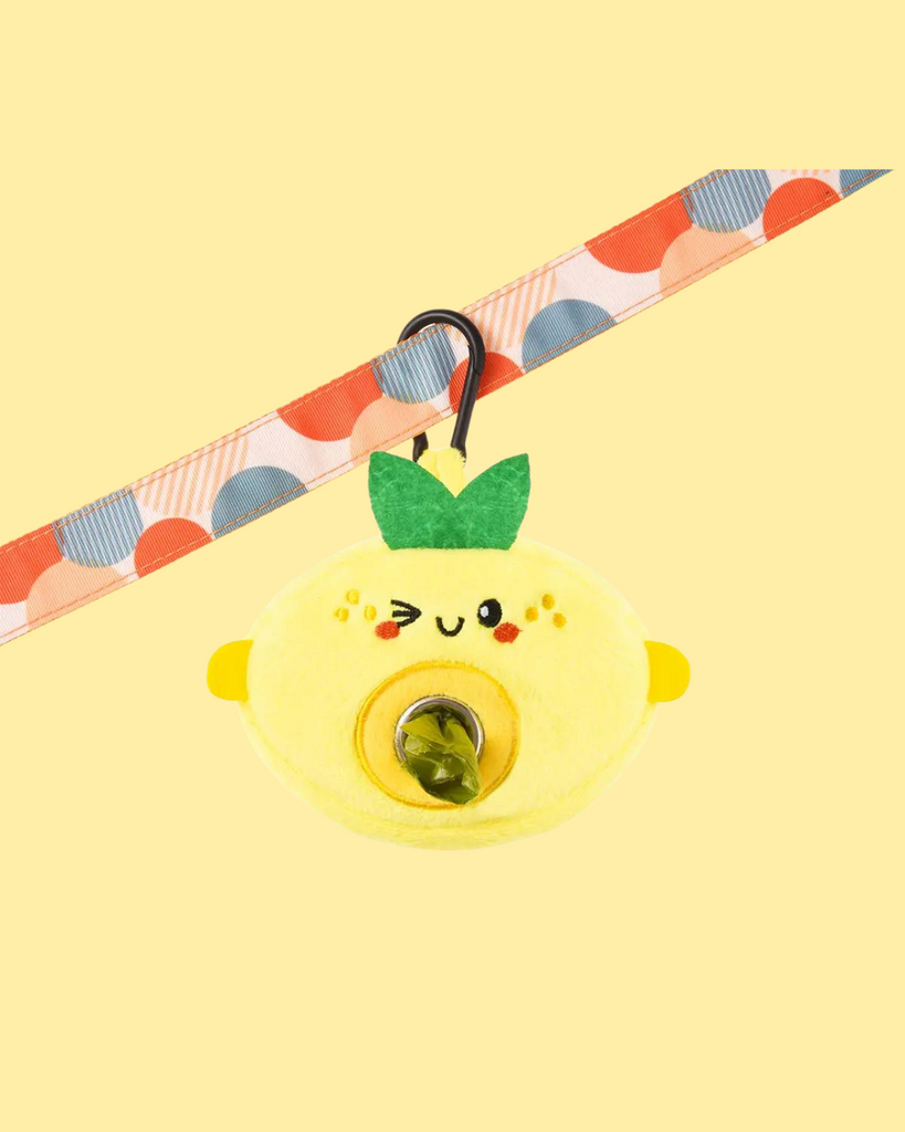 Lemon Poo Pouch Dispenser WALK HUGSMART   