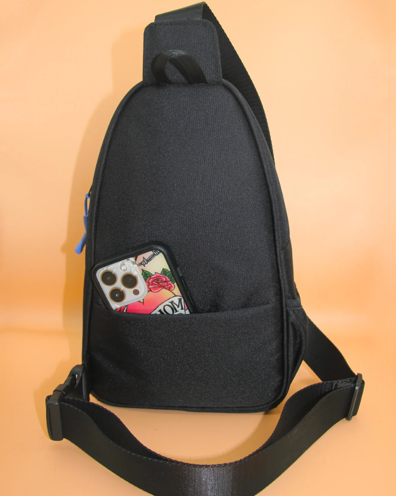 Waterproof Dog Walking Bag w/ Removable Treat Pouch WALK MOLO MODERN PET