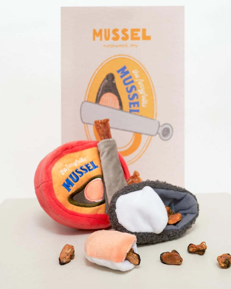 Tinned Mussel Nosework Dog PLAY THE FURRYFOLKS   