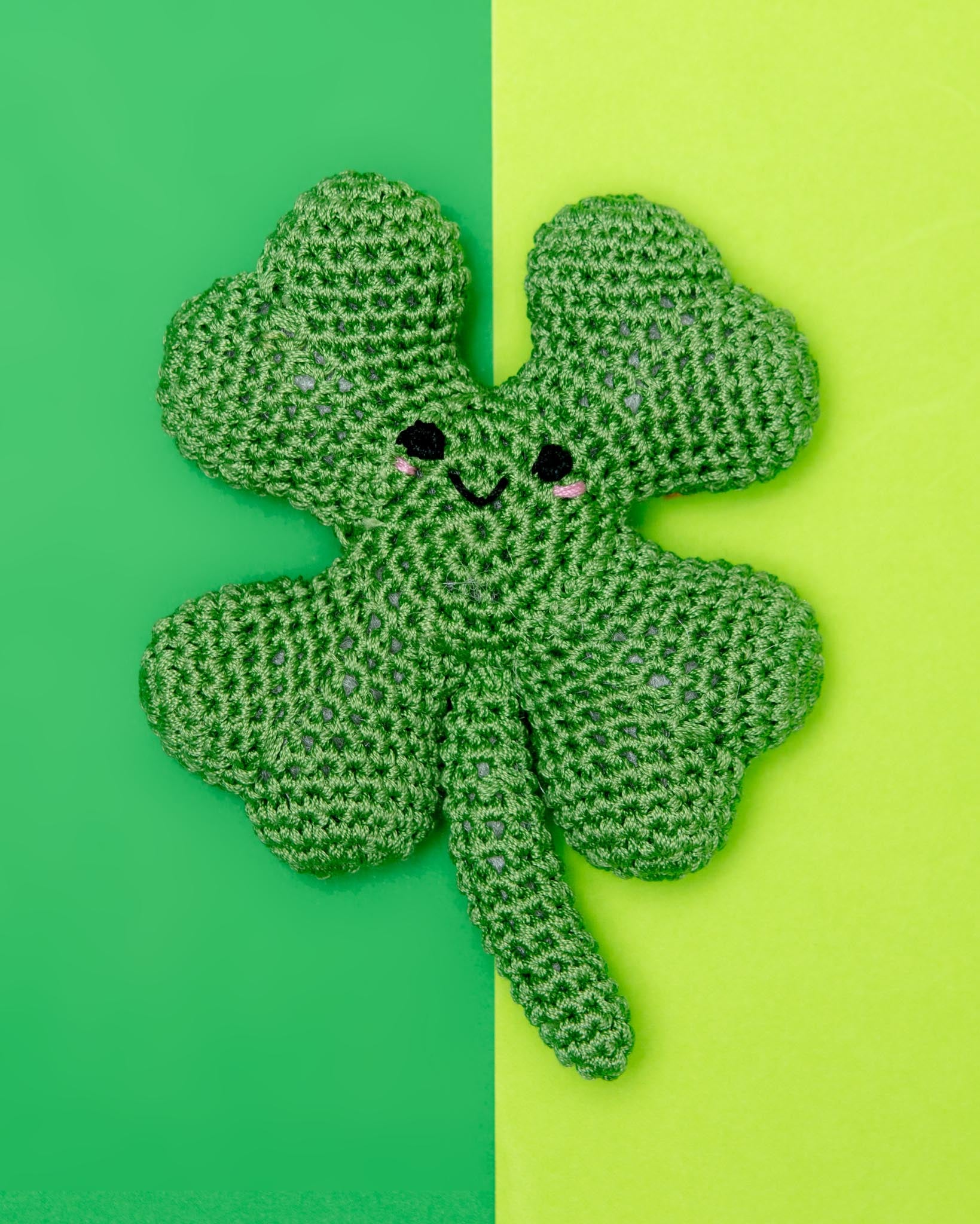 KNIT KNACKS | Lucky the Four Leaf Clover Organic Cotton Knit Dog