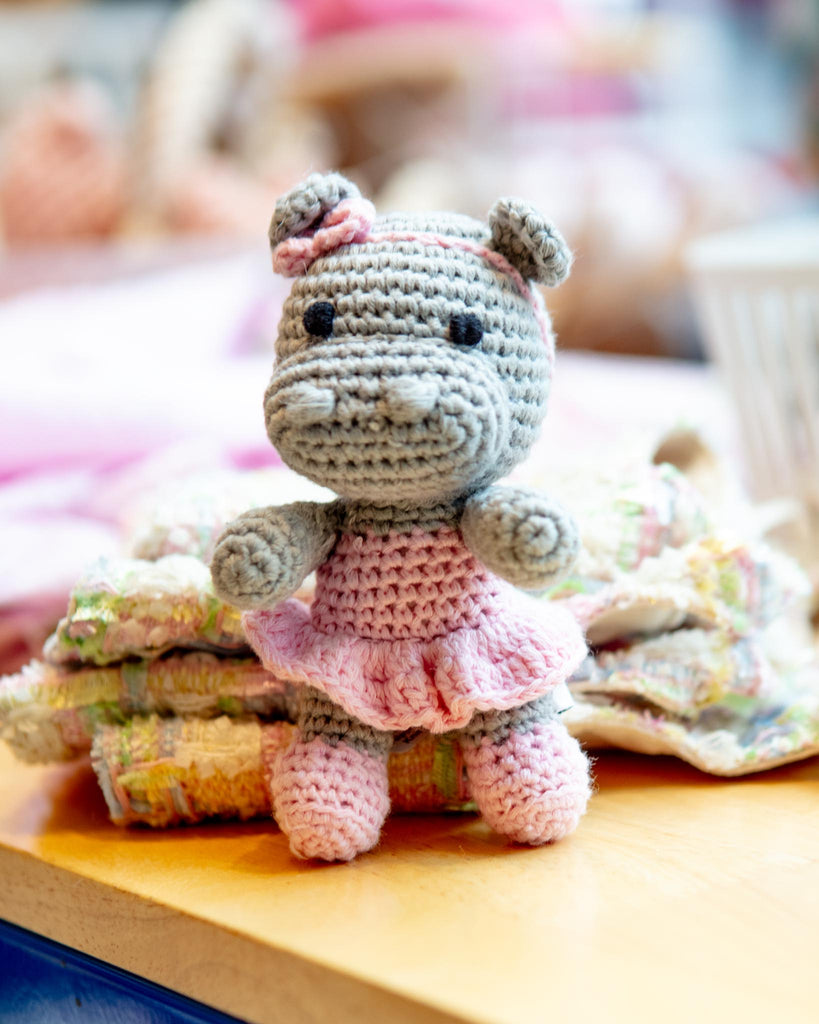 Hannah the Hippo Squeaky Knit Dog Toy Play MOCHI & KONA