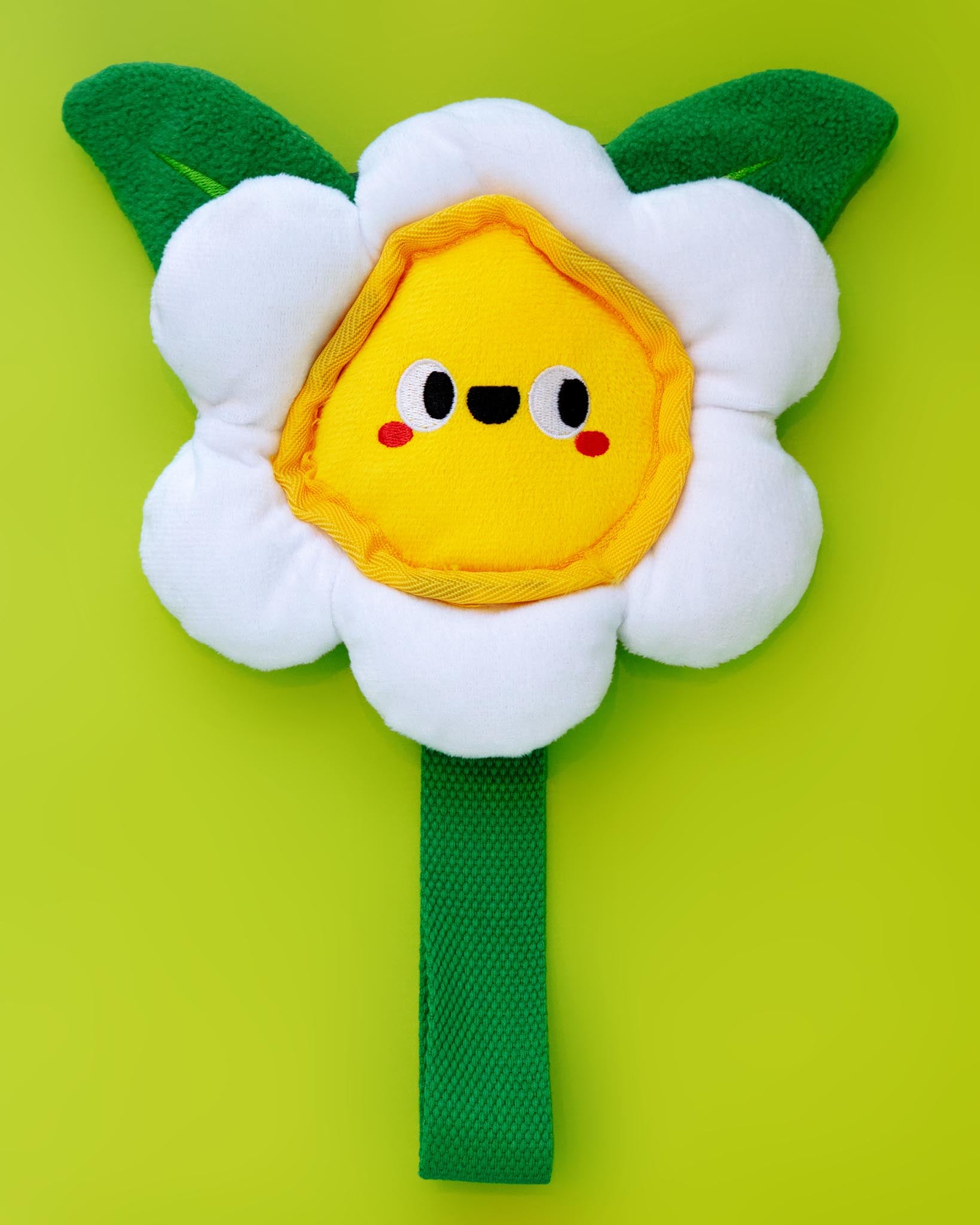 it-dogs スイートフラワーチュチュＭ HUGSMART | Puppy Garden Daisy Tug Plush Dog Toy | DOG & CO.