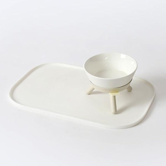Oreo Silicone Feeding Mat in White Eat INHERENT   