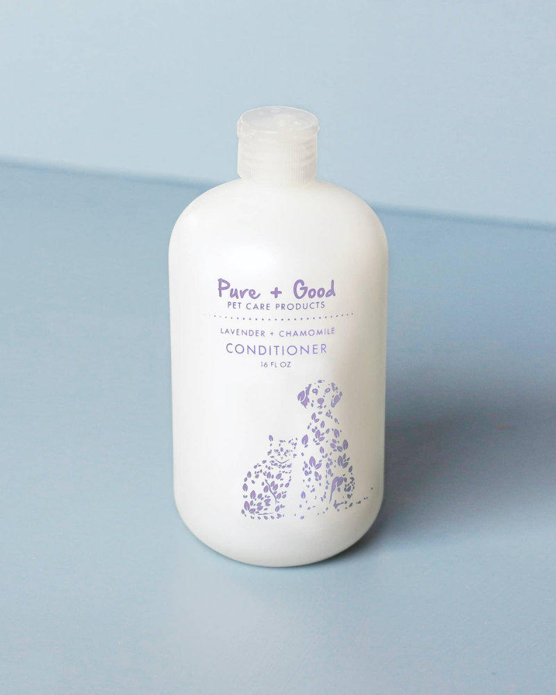 Purifying Conditioner for Dogs & Cats in Lavender + Chamomile HOME PURE + GOOD   