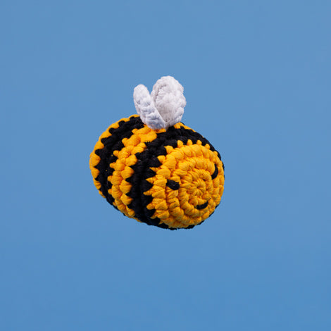 WARE of the DOG | Crochet Bumble Bee Toy Play WARE OF THE DOG   