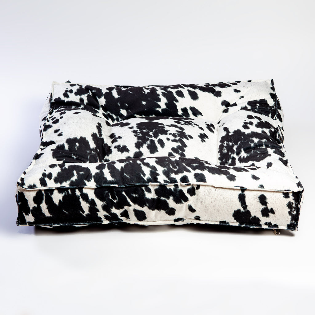 Piazza Dog Bed (Direct-Ship) HOME BOWSER'S PET PRODUCTS Medium Wrangler (Black & White Cow Print) 