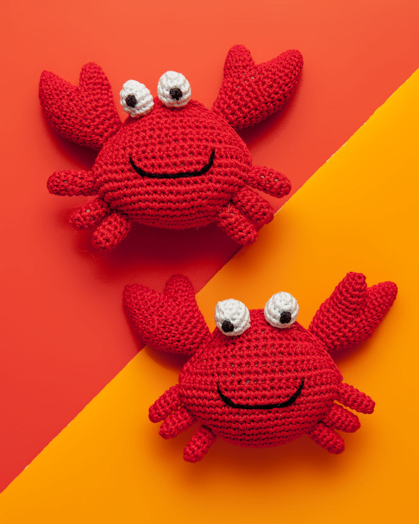 Crab Squeaky Knit Dog Toy Play DOGO   