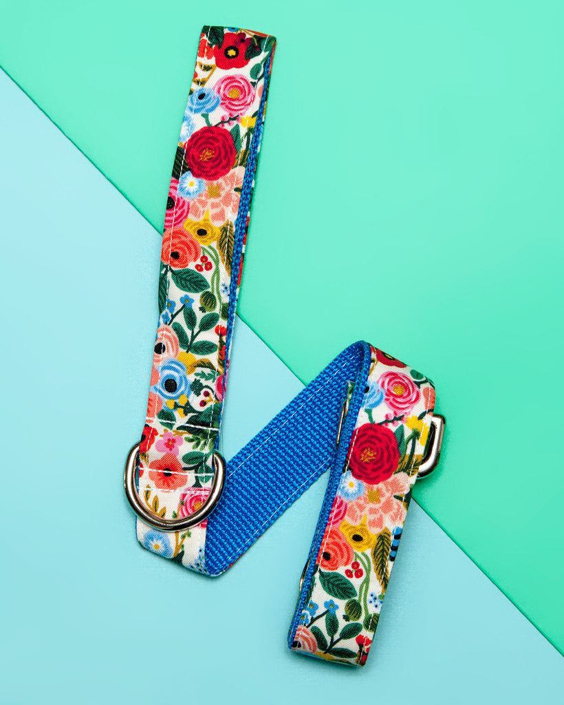 Blue Floral Print Dog Leash (Made in the USA) WALK DAPPER DEXTER   