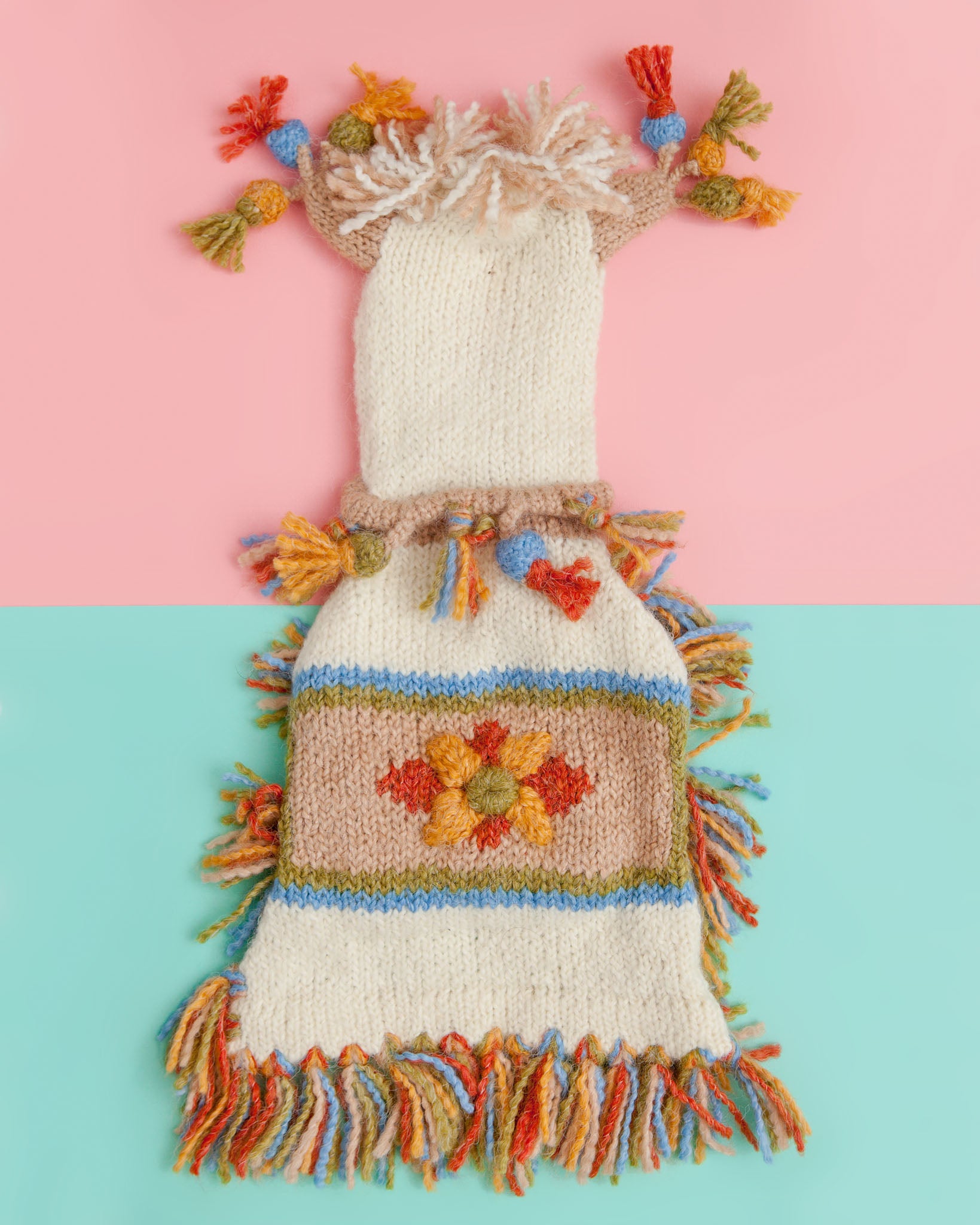 PERUVIAN KNITS Festive Mama Llama Poncho Sweater DOG