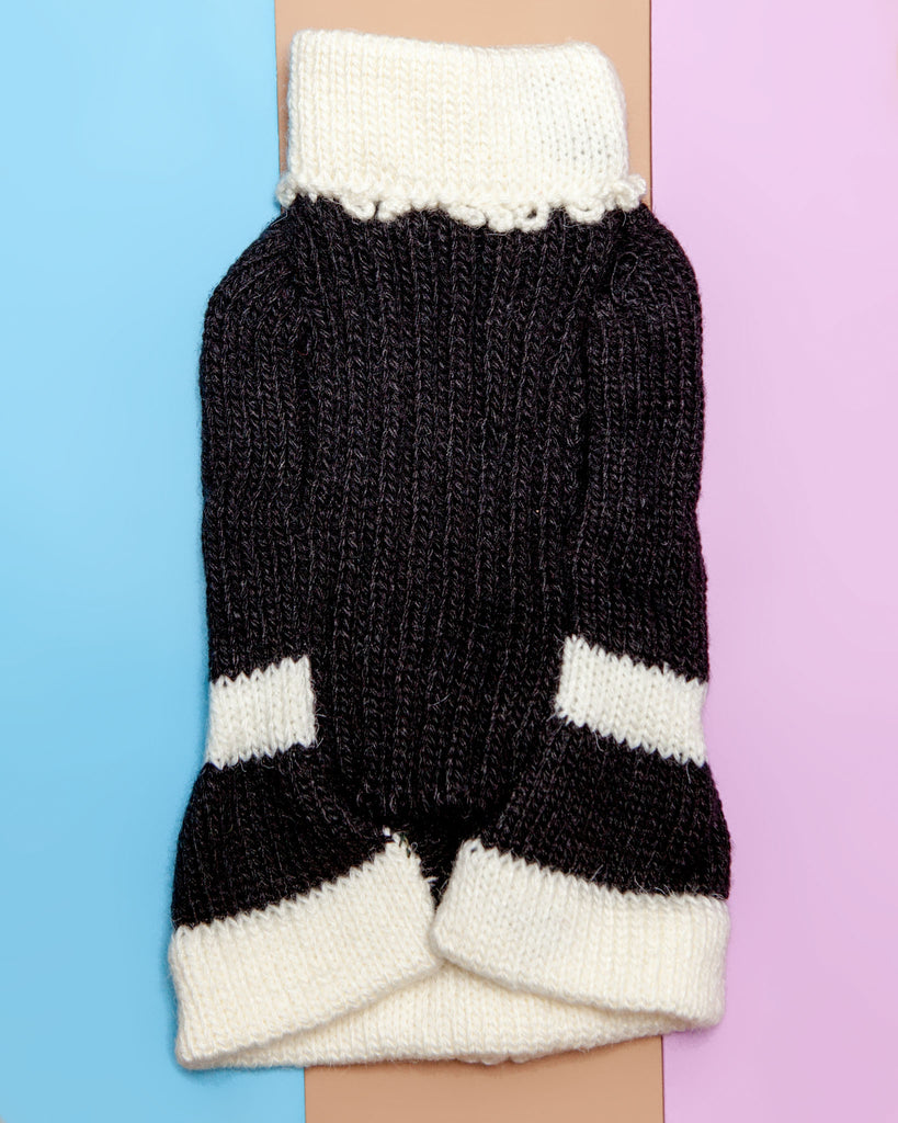 Perfect Present Handknit Dog Sweater (FINAL SALE) Wear PERUVIAN KNITS   