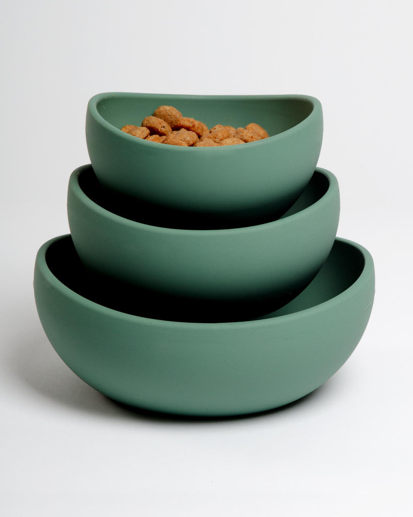 Silicone Dog Bowl Eat FUZZYARD Myrtle Green Medium 