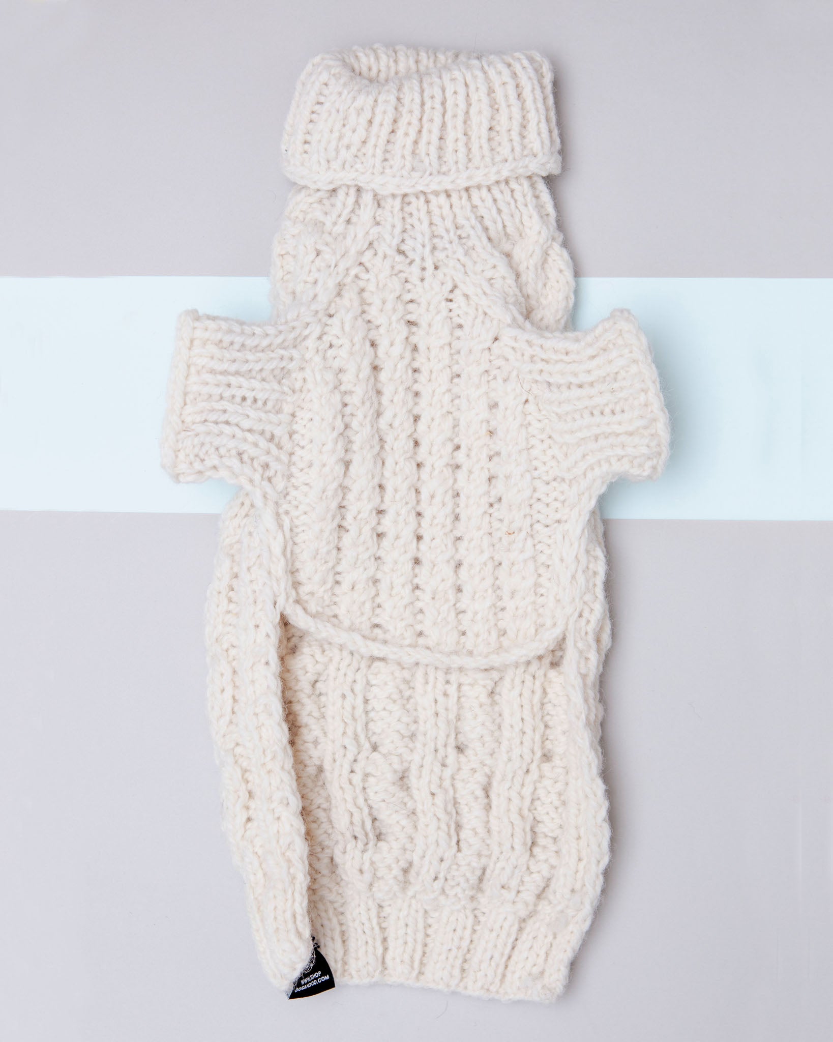 It Dogs ニットS DOG & CO. COLLECTION | Chunky Hand Knit Turtleneck Dog Sweater in