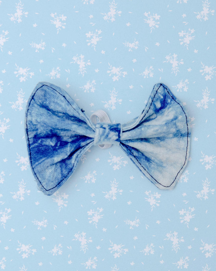 Alma De Añil Dog Bowtie in Blue Tie-Dye (FINAL SALE) Dog Apparel REVY   