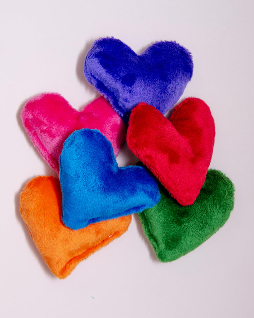 Mini Heart Squeaky Plush Dog Toy Play MUTTS & MITTENS   