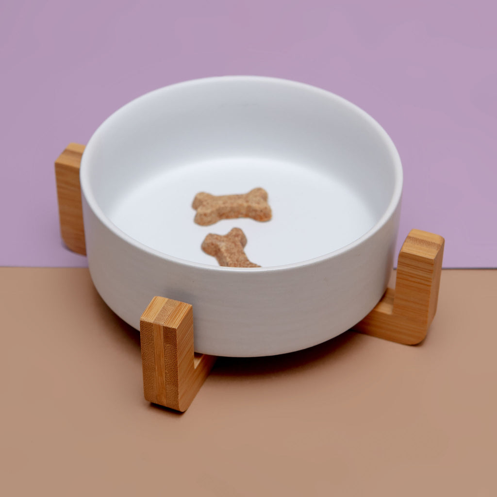 Bowl + Stand in Eggshell and Bamboo (Single) Eat MIDLEE   