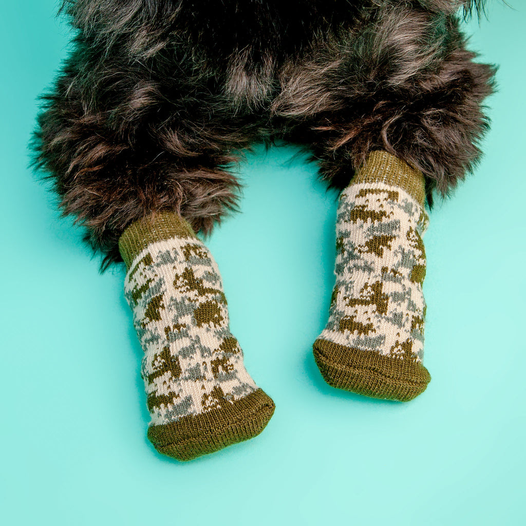 Non-Skid Dog Socks in Camo Wear DOGGIE DESIGN   