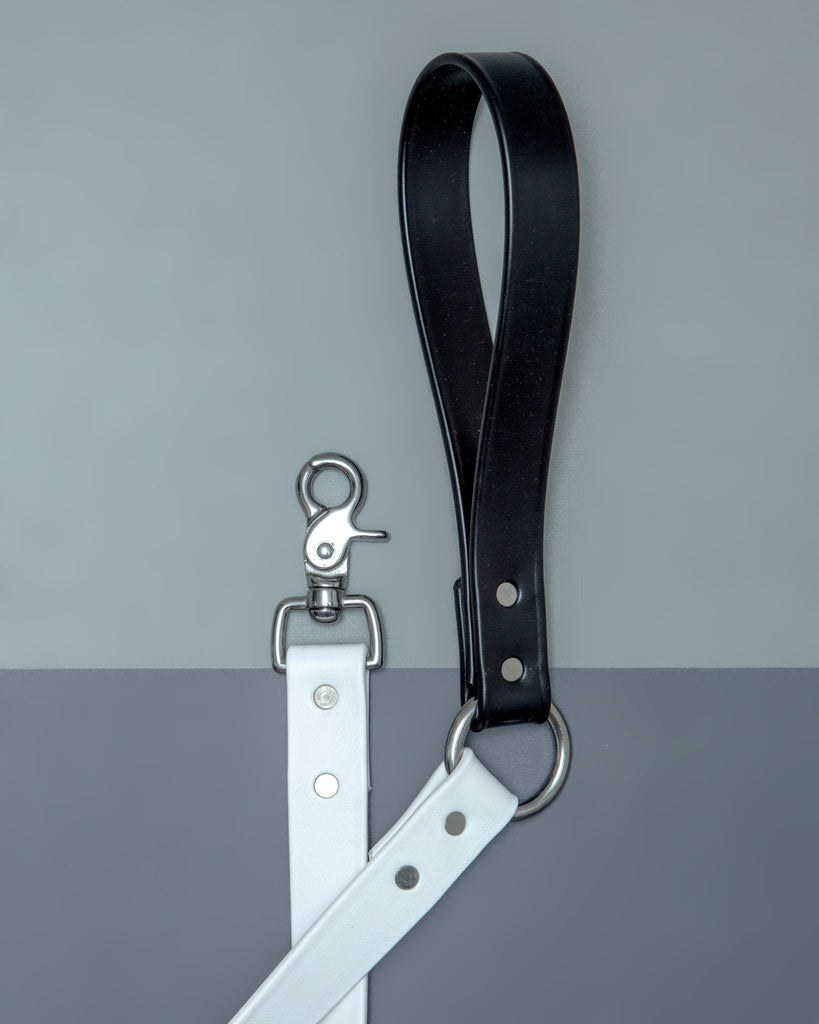 City Leash in Black & White (Made in the USA) << FINAL SALE >> WALK DOG & CO. COLLECTION   