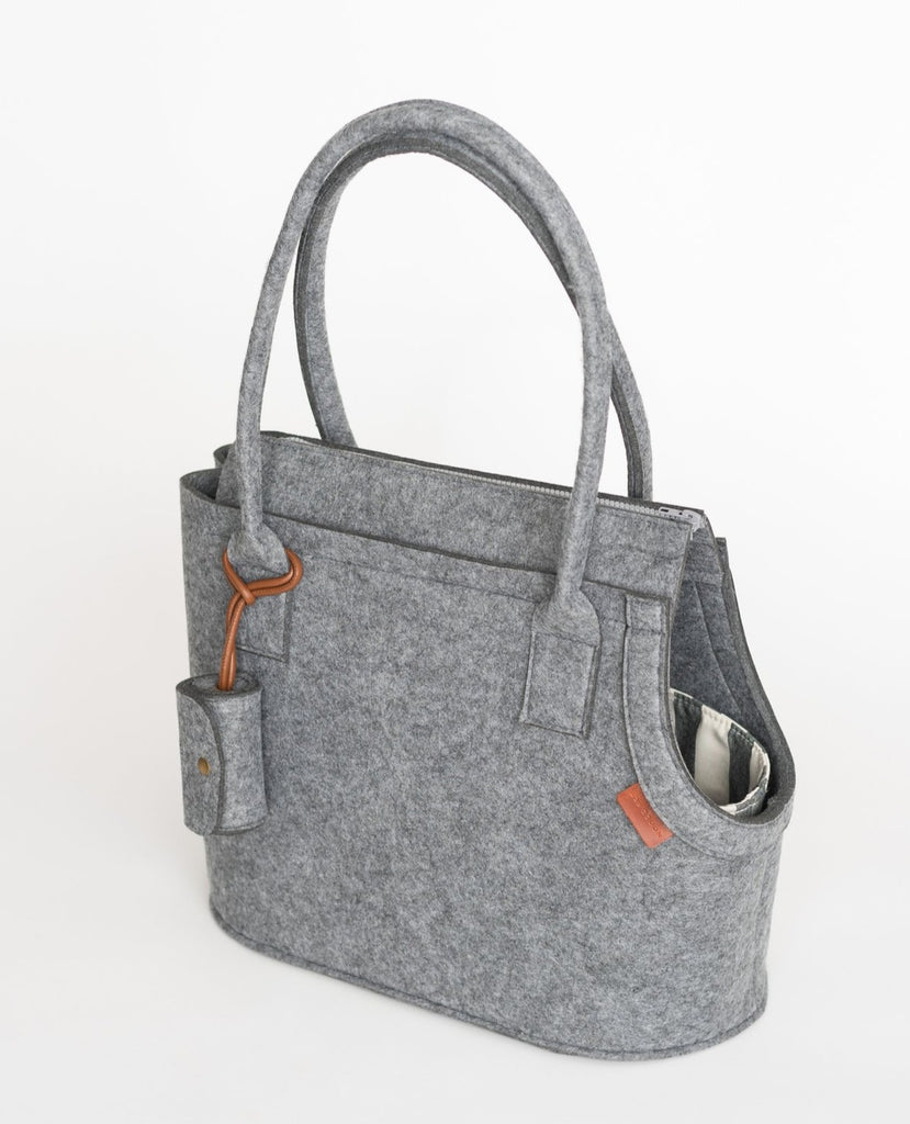 Modern Dog Carrier in Soft Ash Grey Carry NOOEE PET   