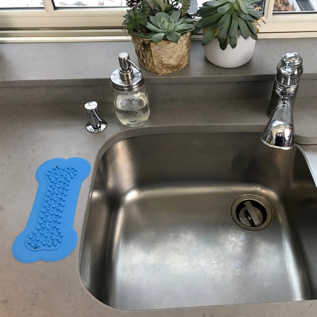 PERFECT CURVE | Lick Lick Pad in Blue Clean Perfect Curve   